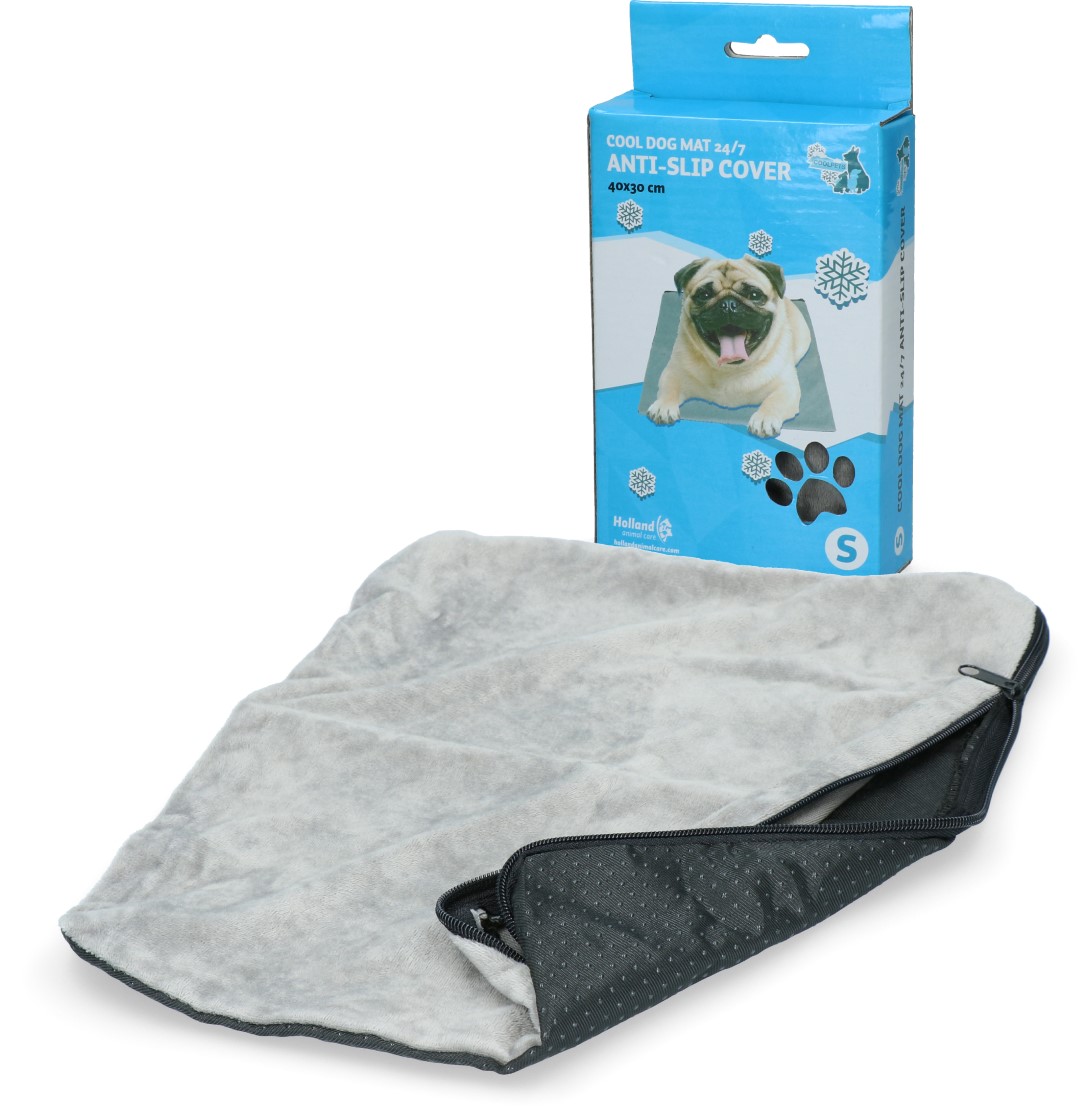 CoolPets Dog Mat 24/7 Anti-Slip Cover S